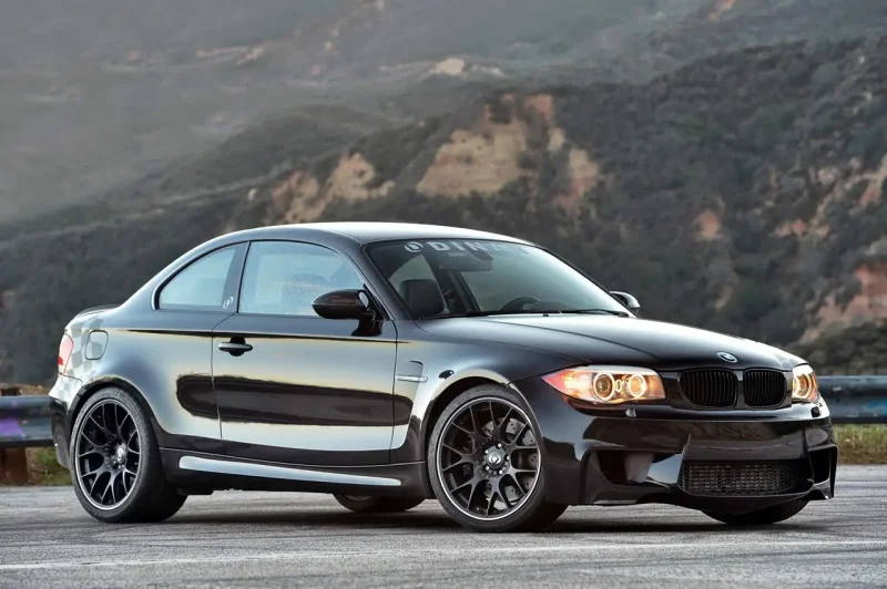 BMW m1 купе
