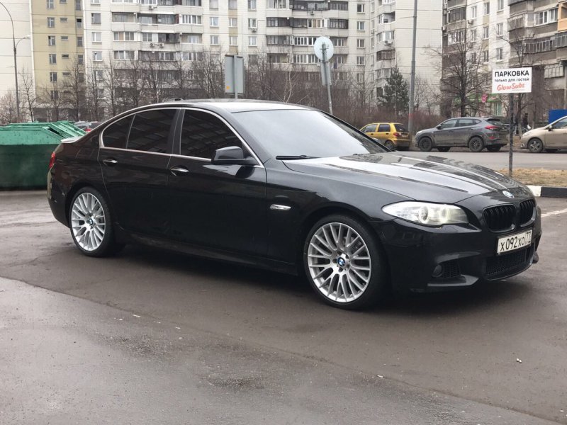 BMW f10 550i Black