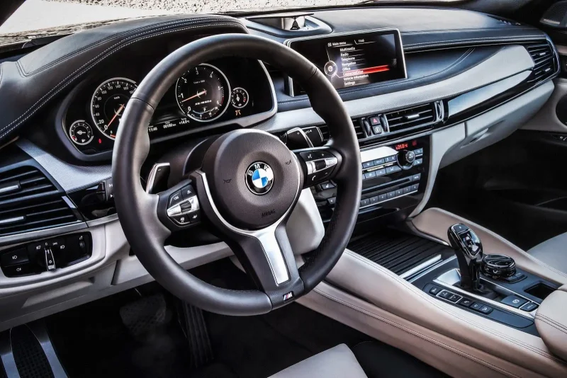 BMW x6 m50d салон
