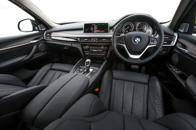 BMW x6 f16 салон