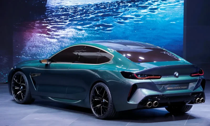 БМВ м8 GTR