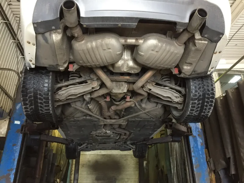 BMW x5(е53) днище