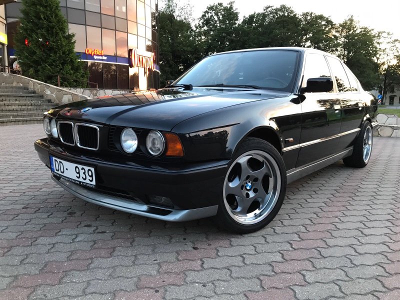 BMW 525 34 кузов