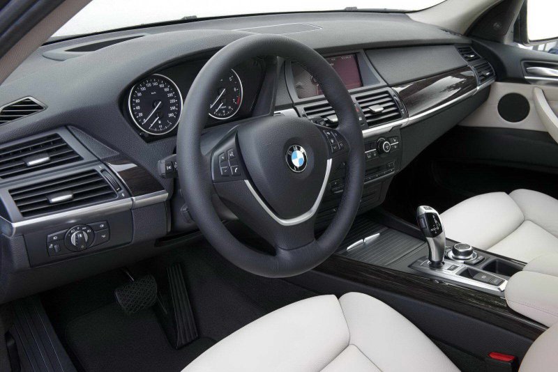BMW x5 2011 салон