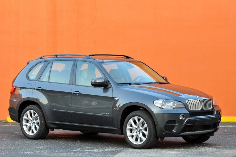BMW x5 2 поколение