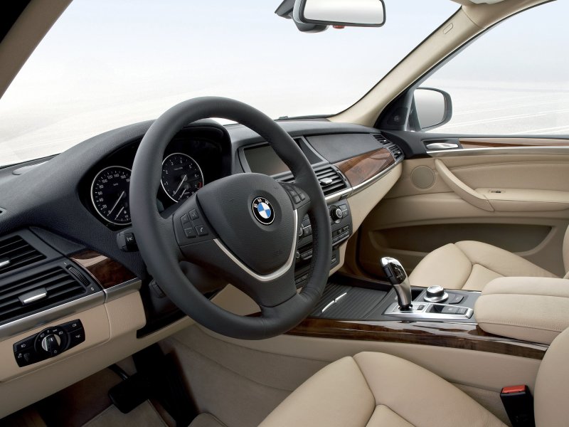 BMW x5 e70 салон
