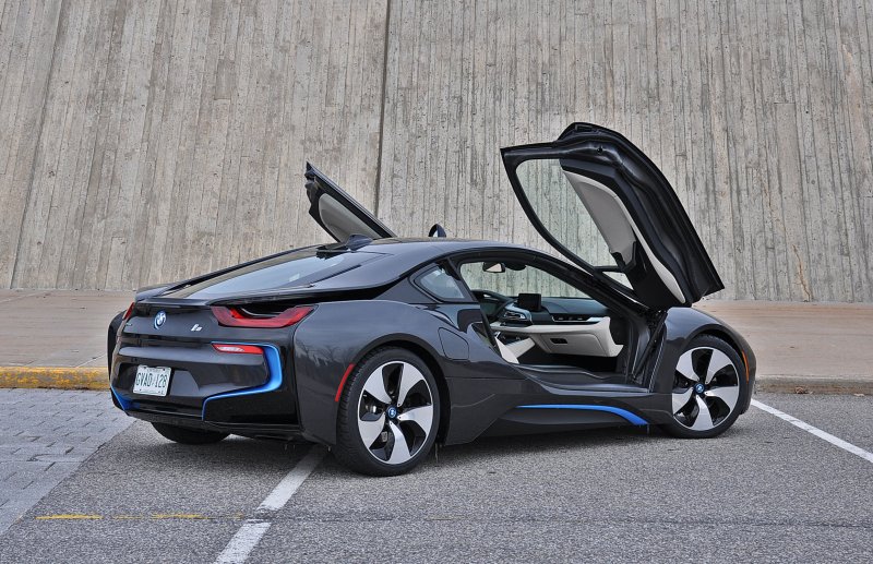 BMW i8 2015