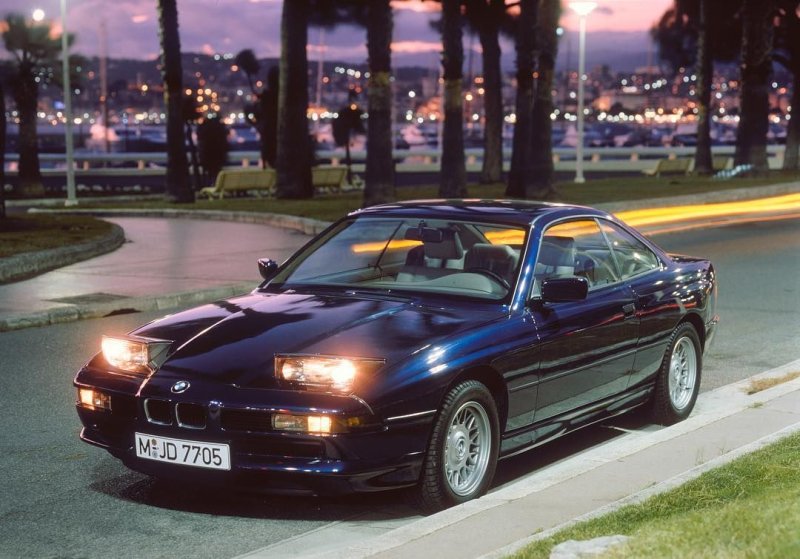 BMW 8 e31