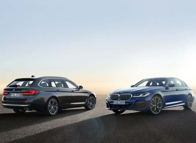 BMW 5 Series Touring 2021