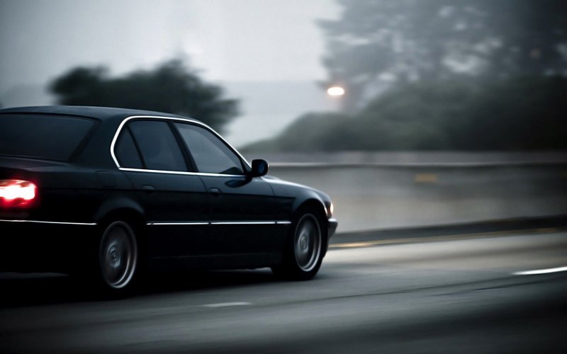 BMW 7 Series (e38)