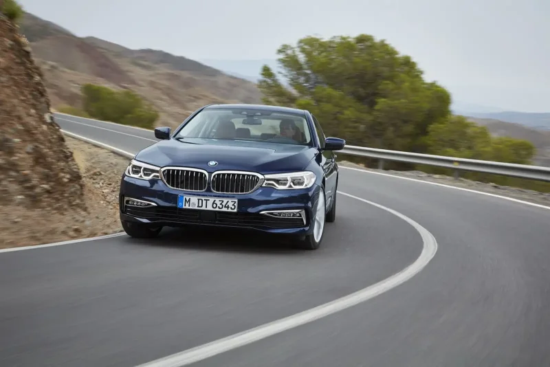BMW 5 XDRIVE