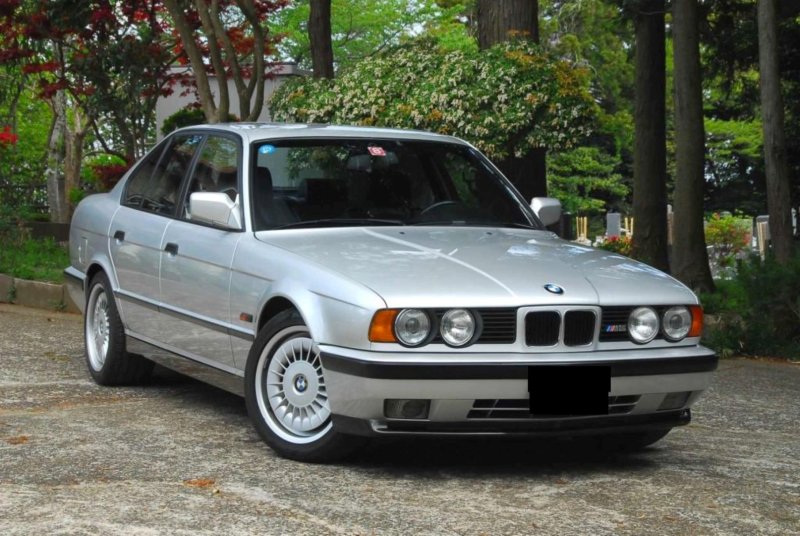 BMW 5 e34 520i