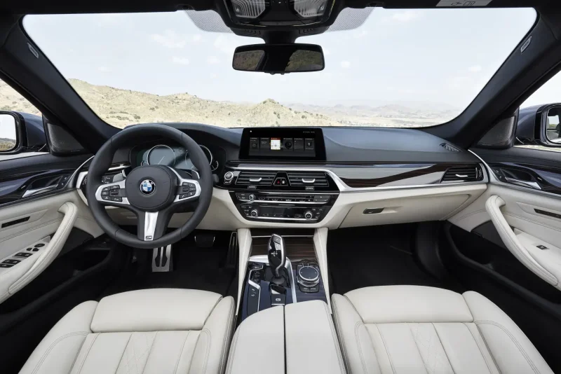 BMW 5 Series g30 салон