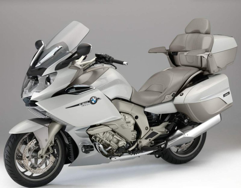 Туристический мотоцикл BMW r1200rt