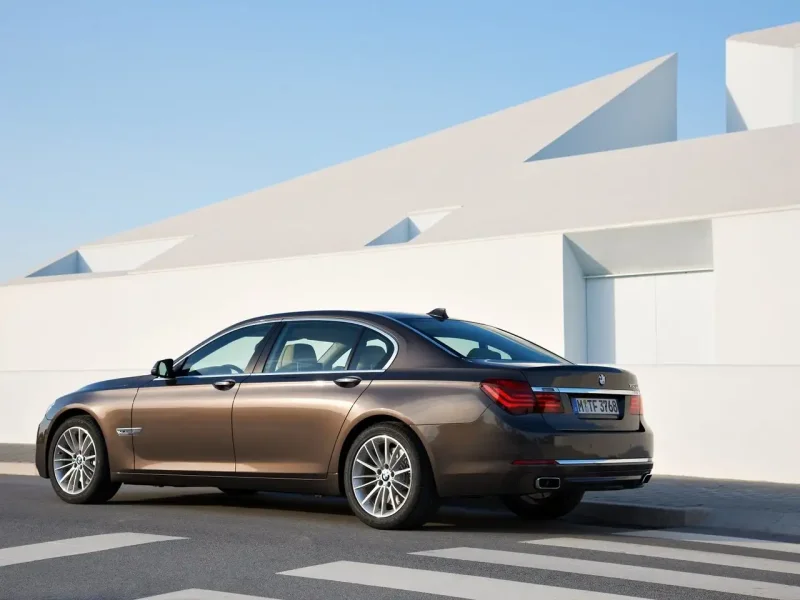 BMW 750li 2012