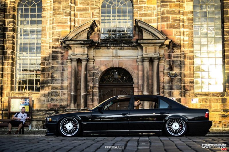 BMW 740 e38 Tuning