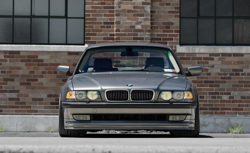 BMW 740li e38