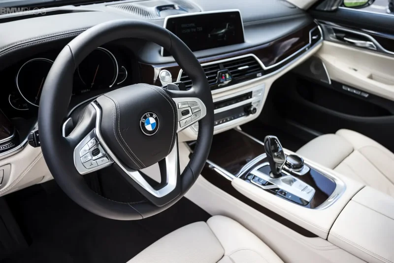 BMW 750i 2015