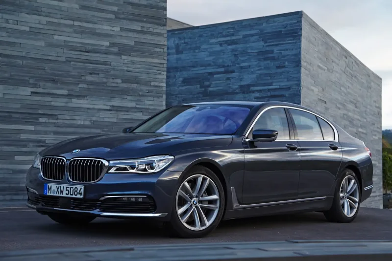 BMW 7 2015