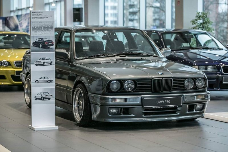 Эволюция BMW 5