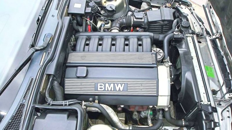 BMW e34 2.5