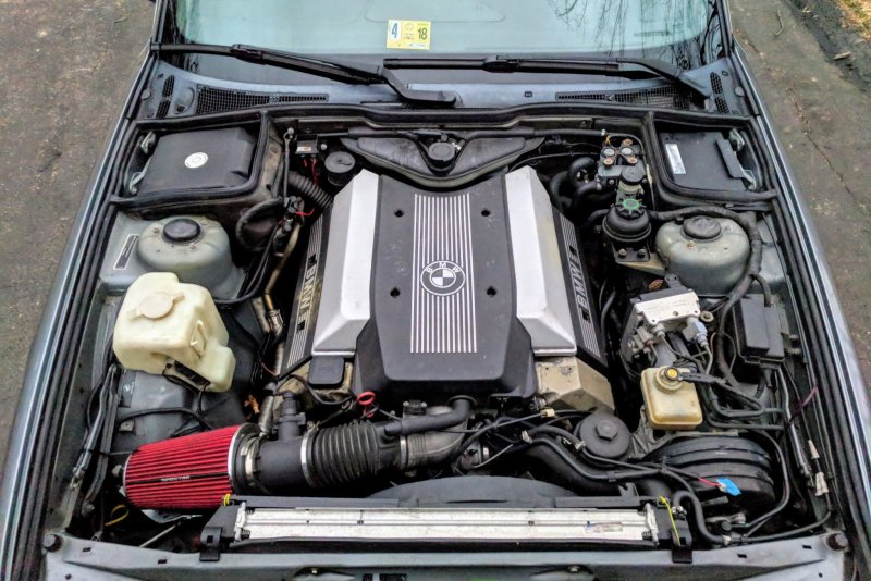 BMW e34 540i v8