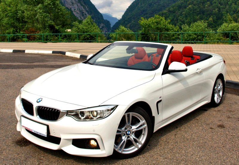 BMW 4 кабриолет 2021