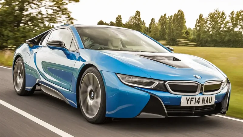BMW i8 2021