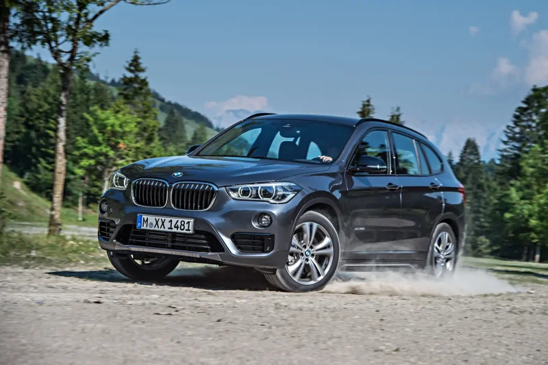 БМВ x1 XDRIVE 20i