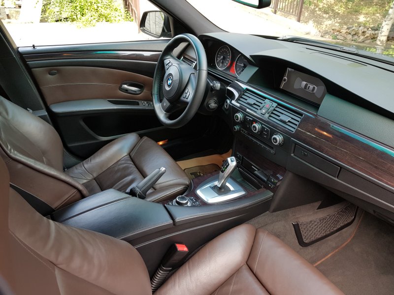 BMW e60 салон