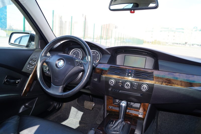 E60 Рестайлинг салон механика