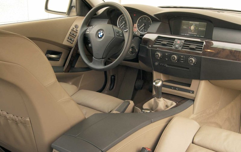 BMW e60 530i салон