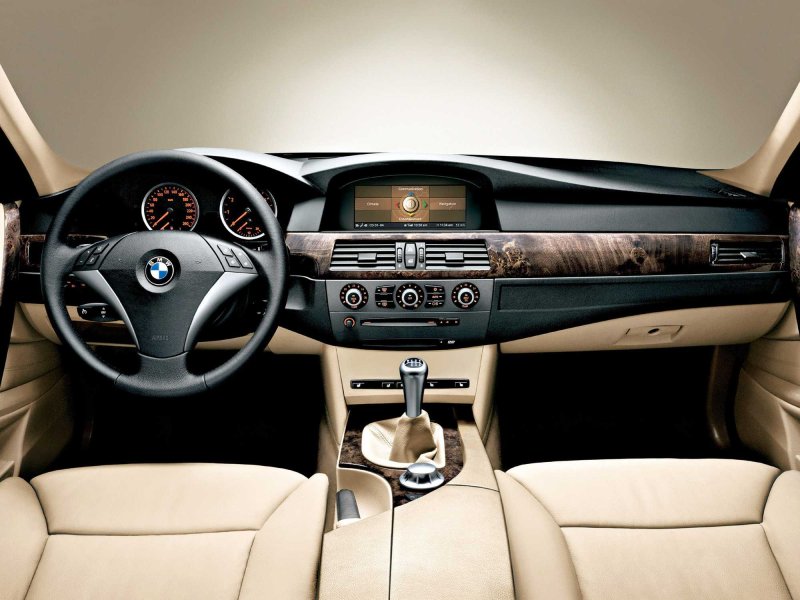 BMW e60 салон