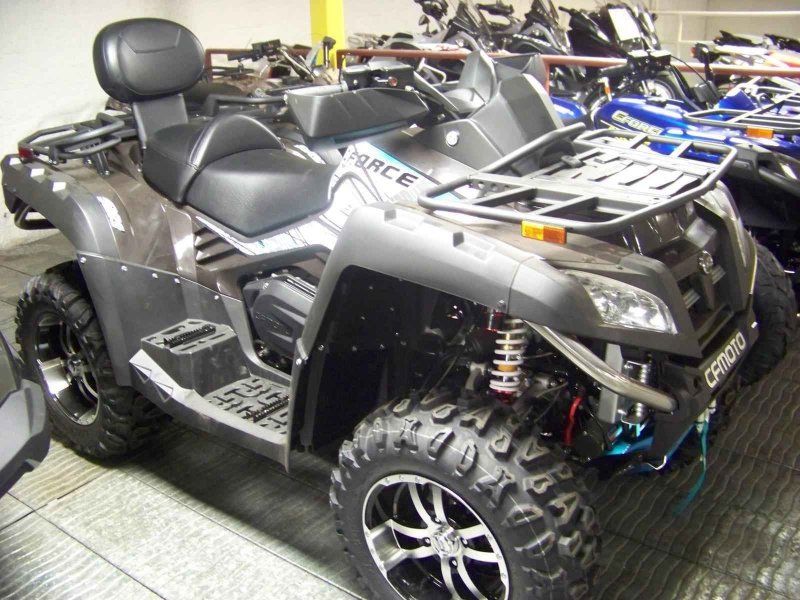CFMOTO CFORCE 800