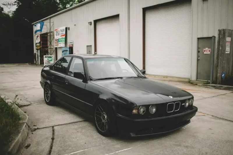 BMW m5 e34 Black