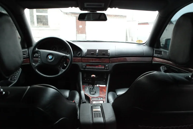 BMW m5 e39 Interior