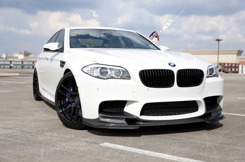 BMW m5 f10 White