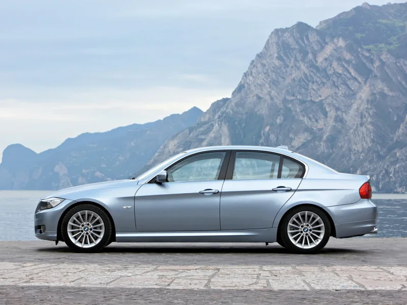 BMW 5 Series e90