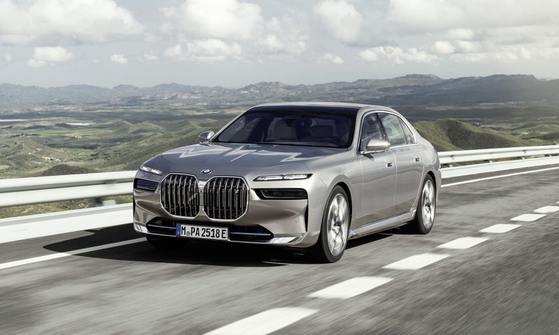 BMW 7 2021