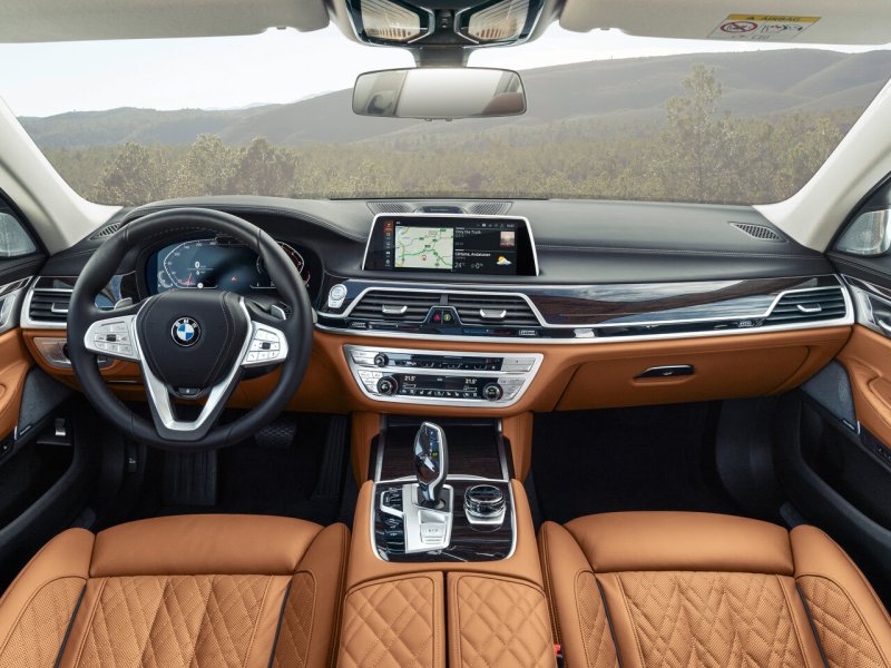 BMW m7 2017