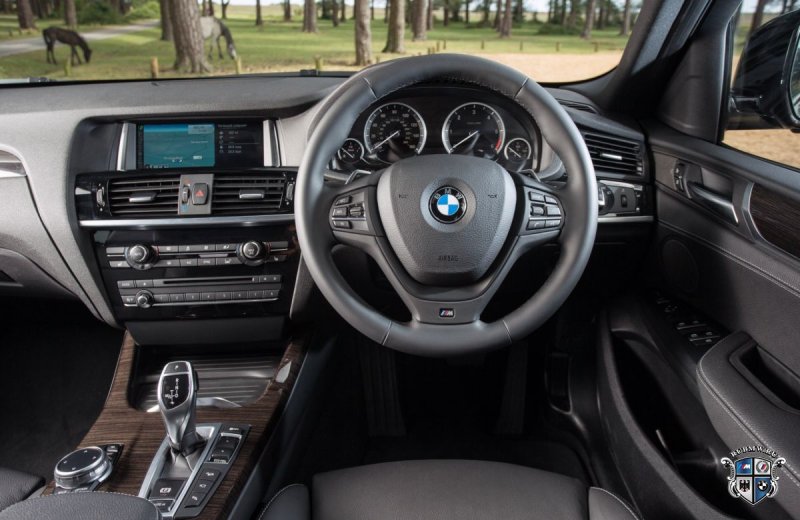 BMW x4 салон