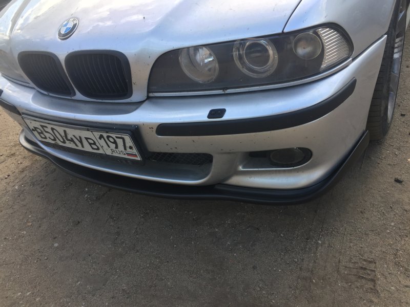 BMW e39 m бампер передний