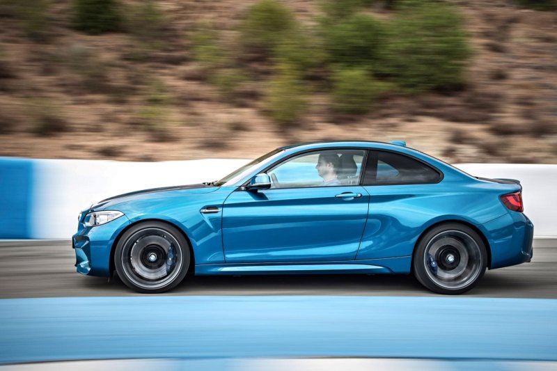 BMW m2 2015