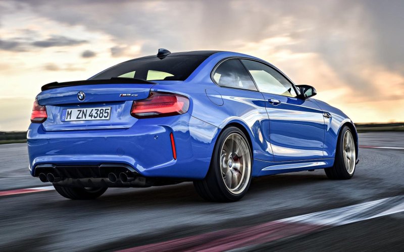 BMW m2 g87