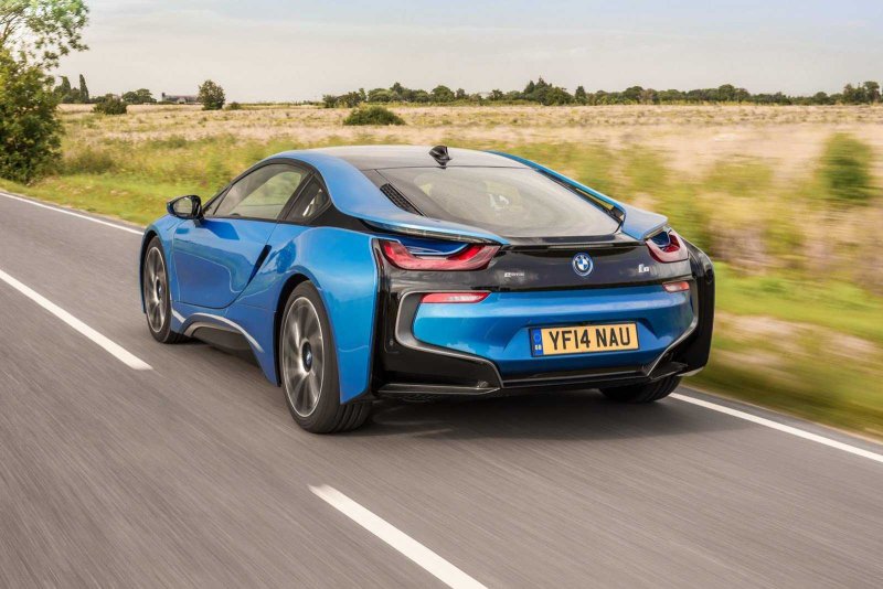 BMW i8 Coupe (112 LCI)