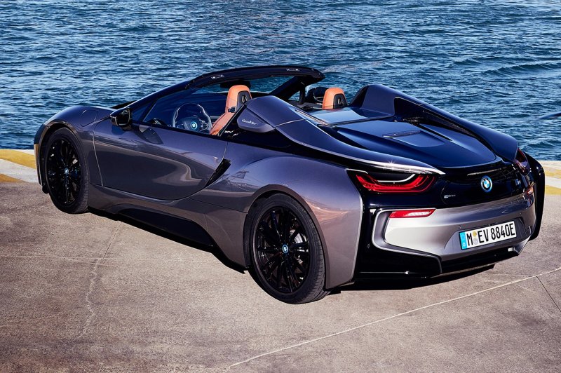 БМВ спорт купе i8