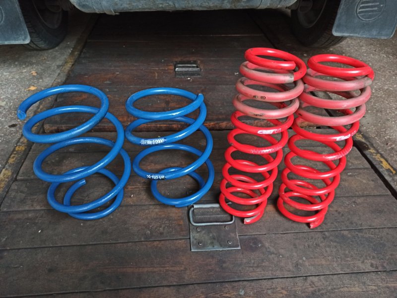 Пружина задняя BMW e34 туринг