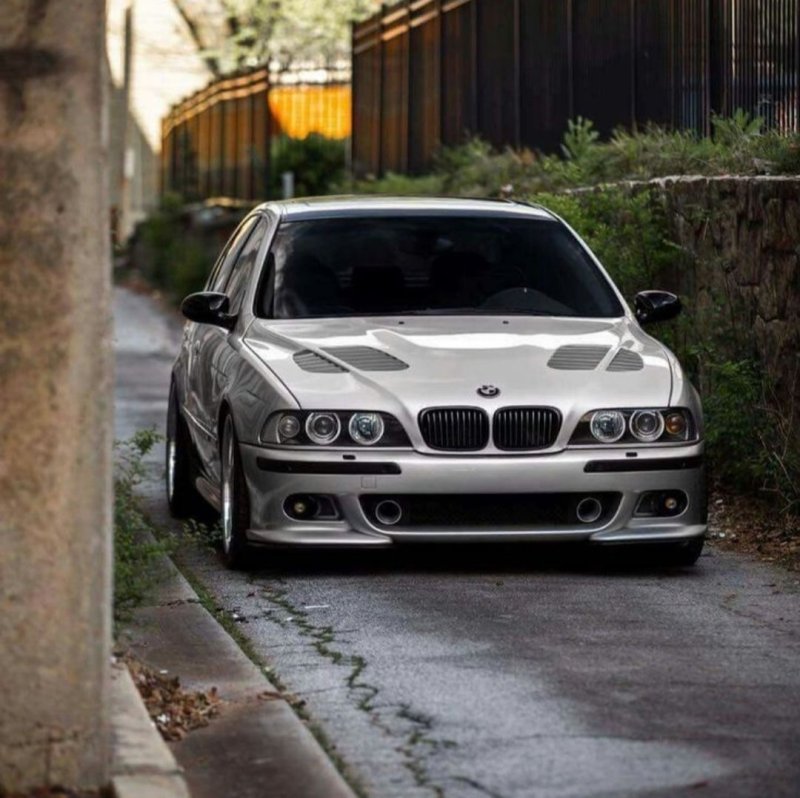 BMW m5 e39 Black