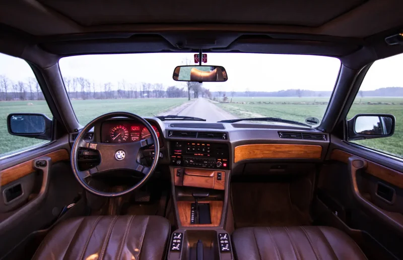 BMW 7 e23 салон