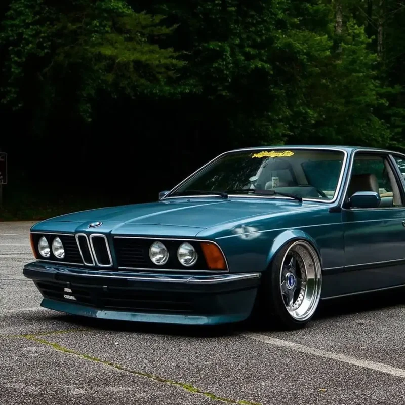BMW 6 e24